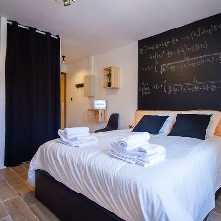 Le Racine Carree - Topbnb Dijon Exterior photo